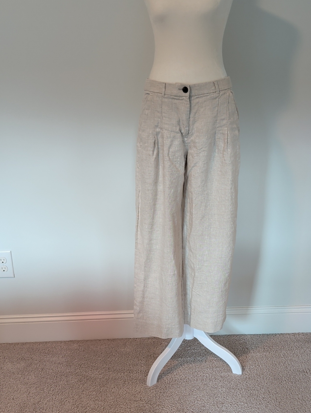 Banana Republic Petite Linen Pants in Flax Beige